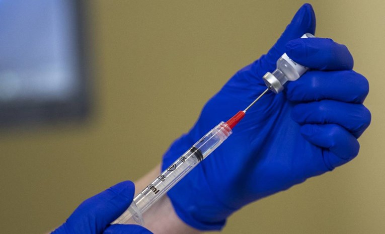 SAD tvrdi da Pfizer ima problema s proizvodnjom cjepiva, Pfizer to negira