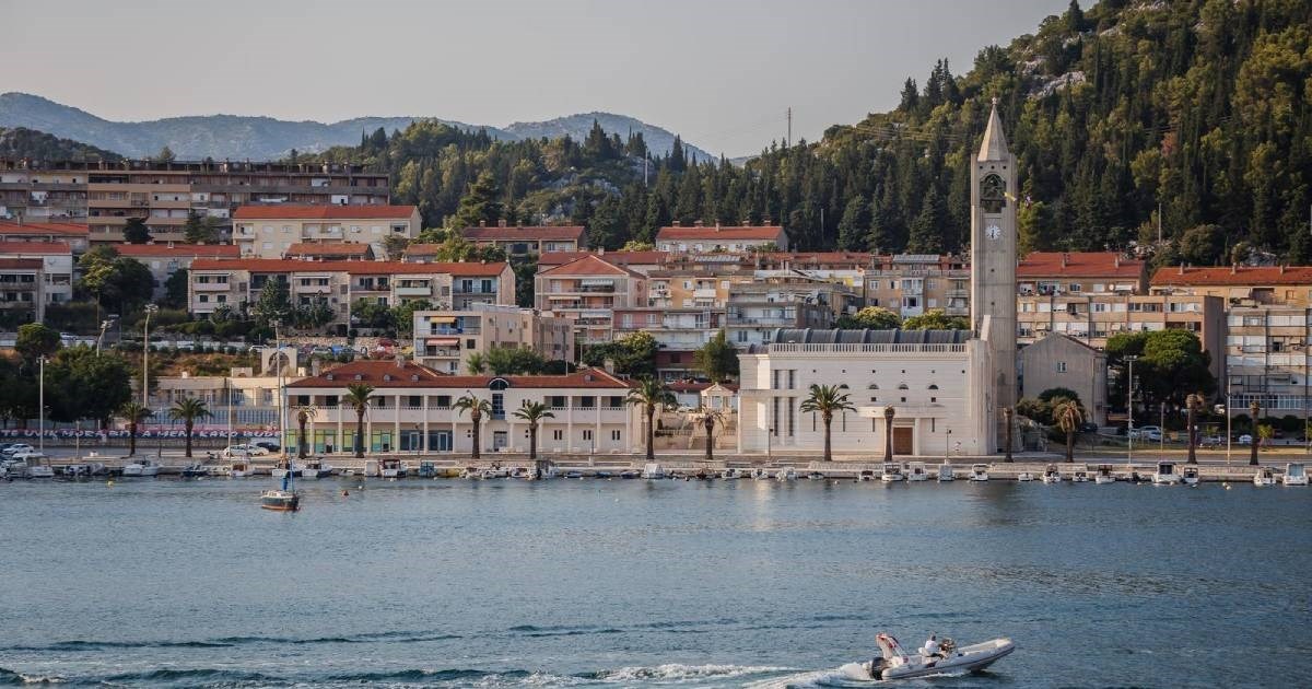 ANKETA Jesu li Ploče najružniji grad na Jadranu?
