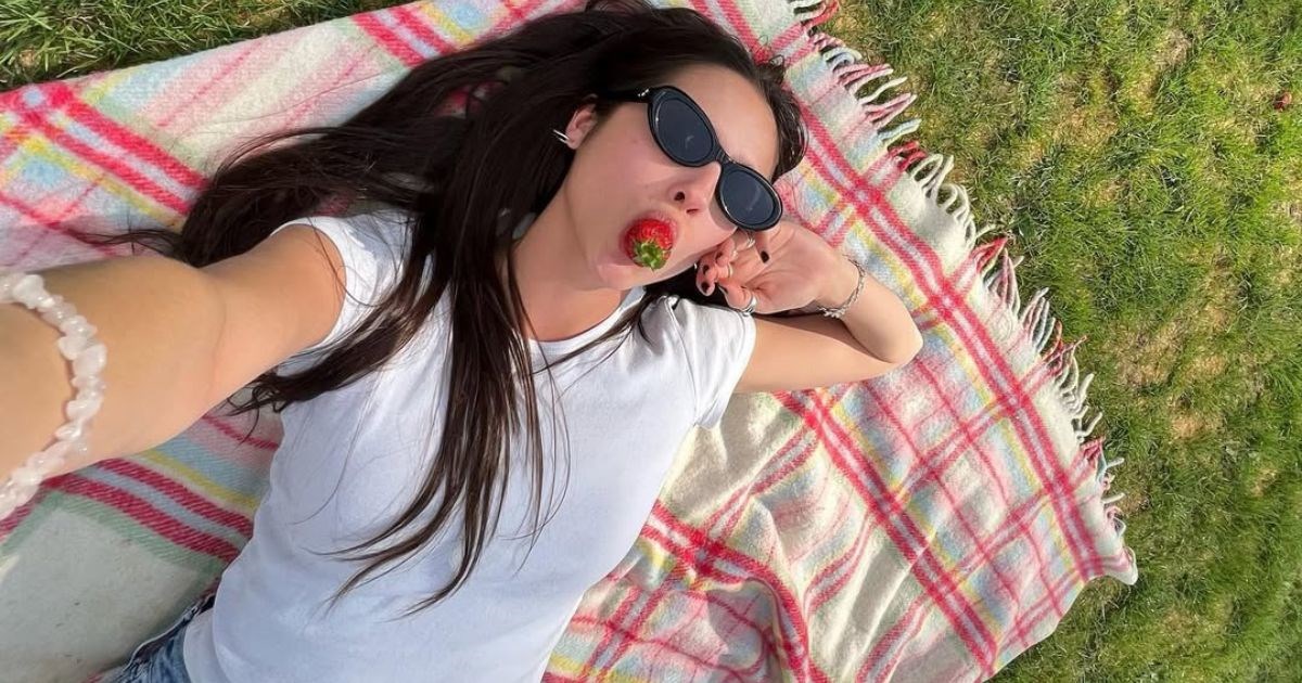 Povratak u 2000-e: Olivia Rodrigo u trapericama niskog struka