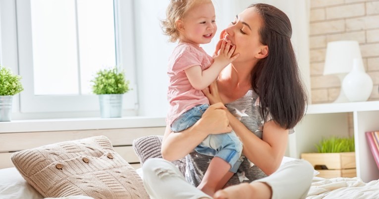 Samohrane majke rade manje kućanskih poslova i spavaju više, kaže istraživanje