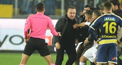 Predsjednik turskog kluba zbog udaranja suca dobio doživotnu zabranu rada u nogometu