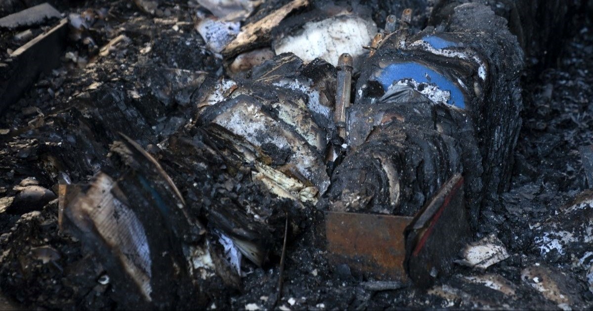 U knjižnici u SAD-u posudio 100 knjiga o Židovima, crncima i gejevima pa ih spalio