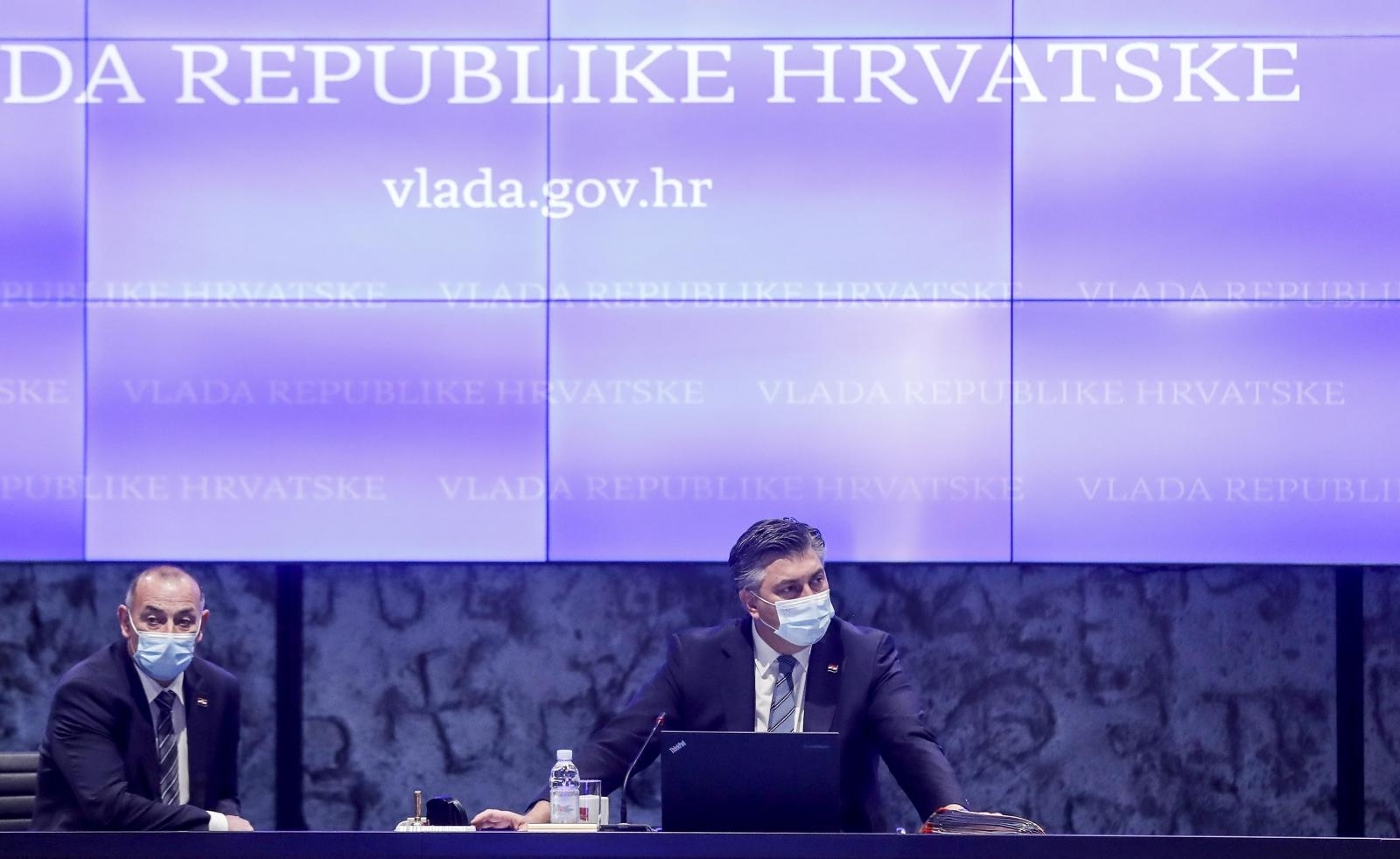 Plenković se hvalio na sjednici Vlade: Stali smo uz radnike i poslodavce u ovoj krizi