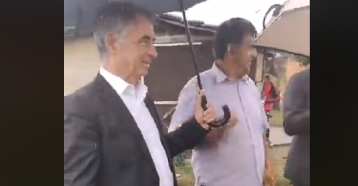 VIDEO Pred Pupovcem se sukobili zamjenik načelnice i šef romske manjine