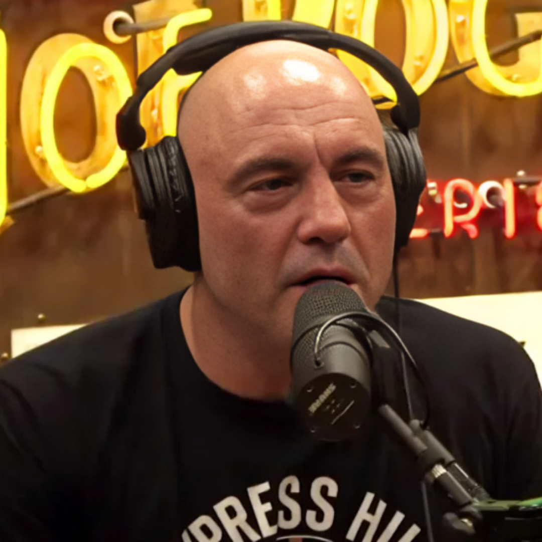 Studija: Većinu mladih žena odbija kada njihov partner sluša podcast Joea Rogana