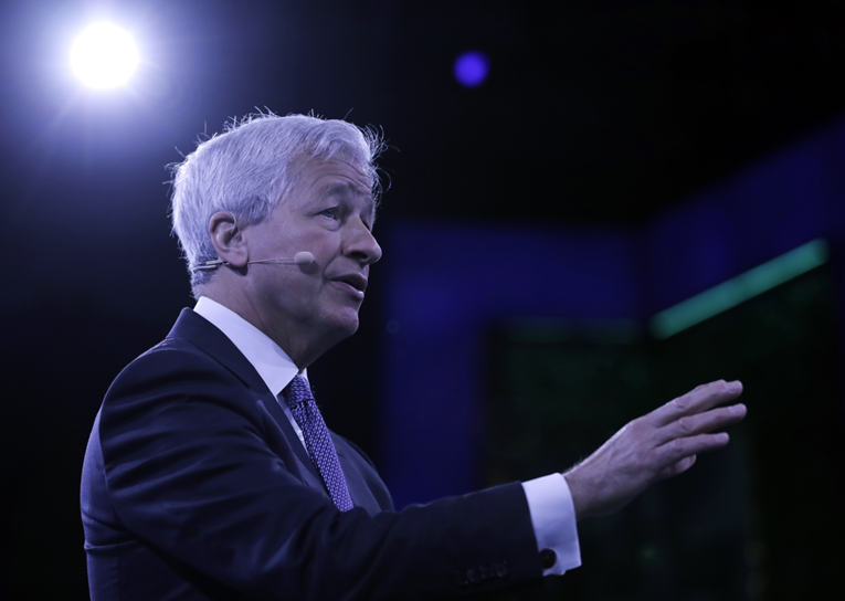 Šef JPMorgana prozvao Zapad: Ti ljudi 45 godina šute i trpe. Neshvatljivo