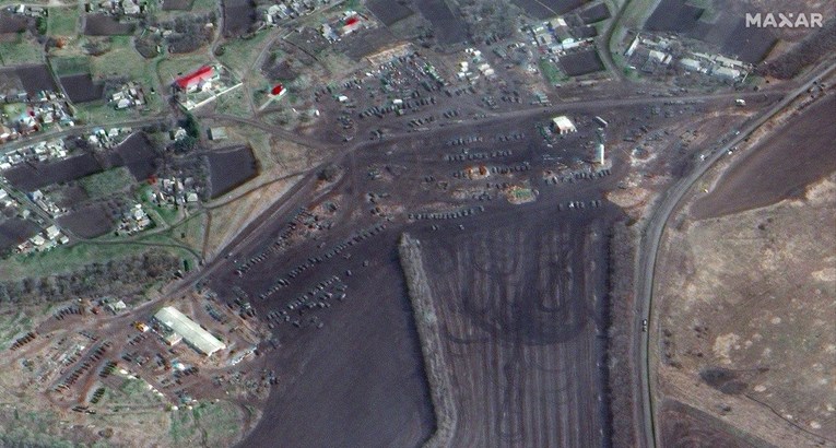 Ovo su nove satelitske snimke, pokazuju gomilanje ruske vojske u Ukrajini i Rusiji