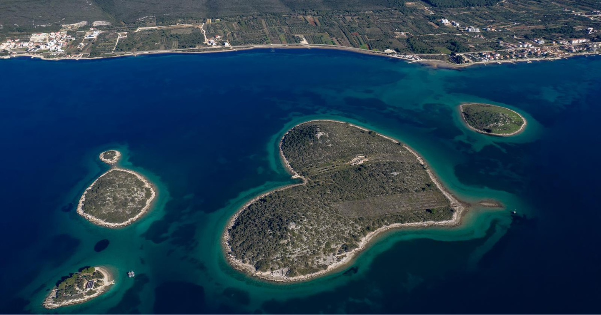 Mirror se raspisao o hrvatskom otoku koji se prodavao za 13 milijuna eura: "Čudo"