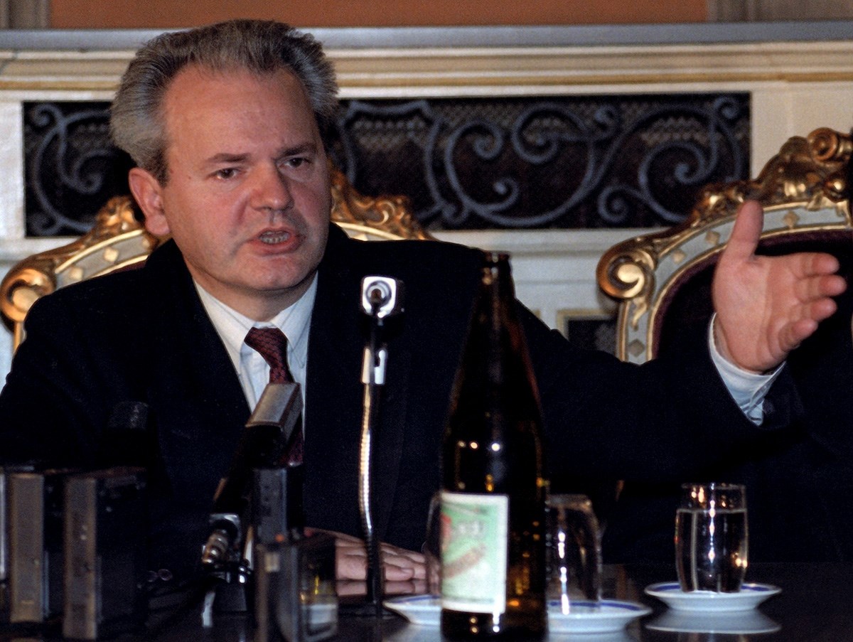 Porošenko Putinu: Pažljivo prouči Miloševićev slučaj iz Haaga, tako ćeš i ti završiti