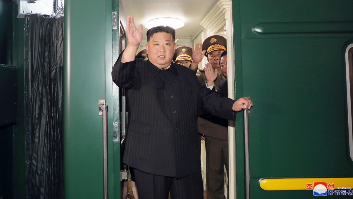 Sjeverna Koreja ispalila balističke rakete par sati prije sastanka Kima i Putina