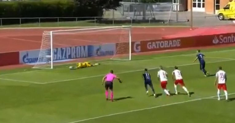 VIDEO Lyonov junior je jučer u Ligi prvaka triput zaredom promašio penal
