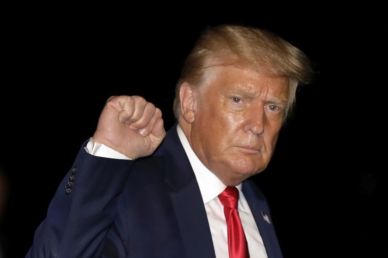 Nakon što je Trump tražio odgodu izbora iz njegovog ureda potvrdili da će biti 3. 11.