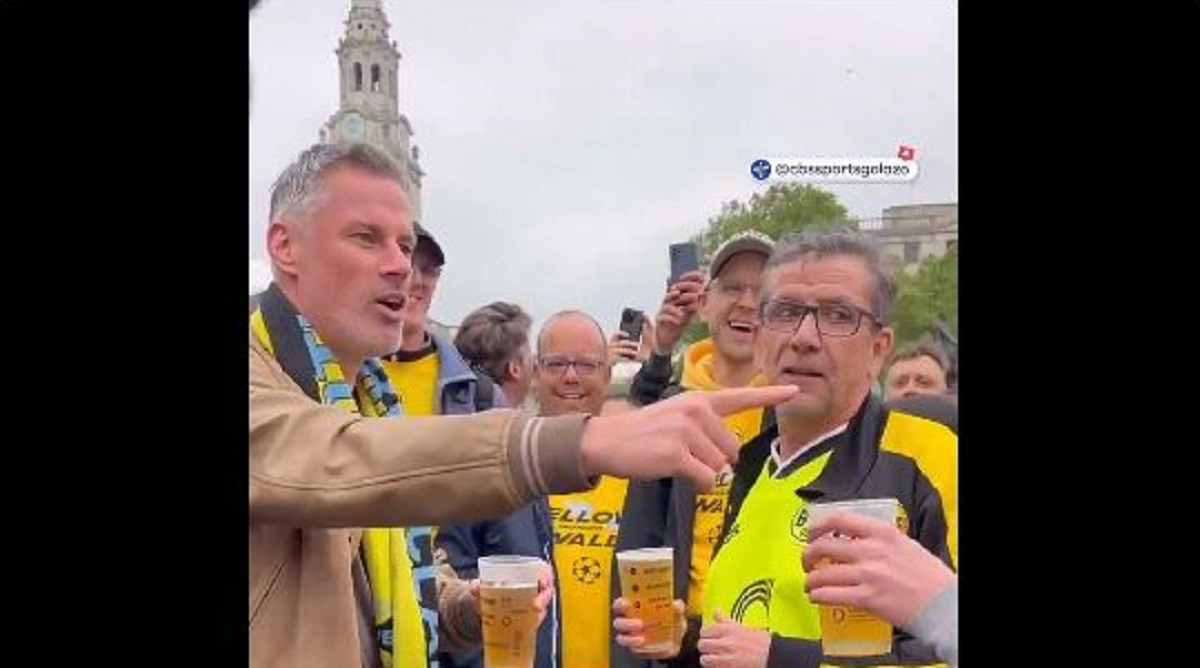 Carragher se napio s navijačima Borussije u polufinalu. Sada je nastavio