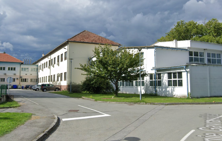 Osječki fakultet pokrenuo preddiplomski studij primaljstva u Orahovici