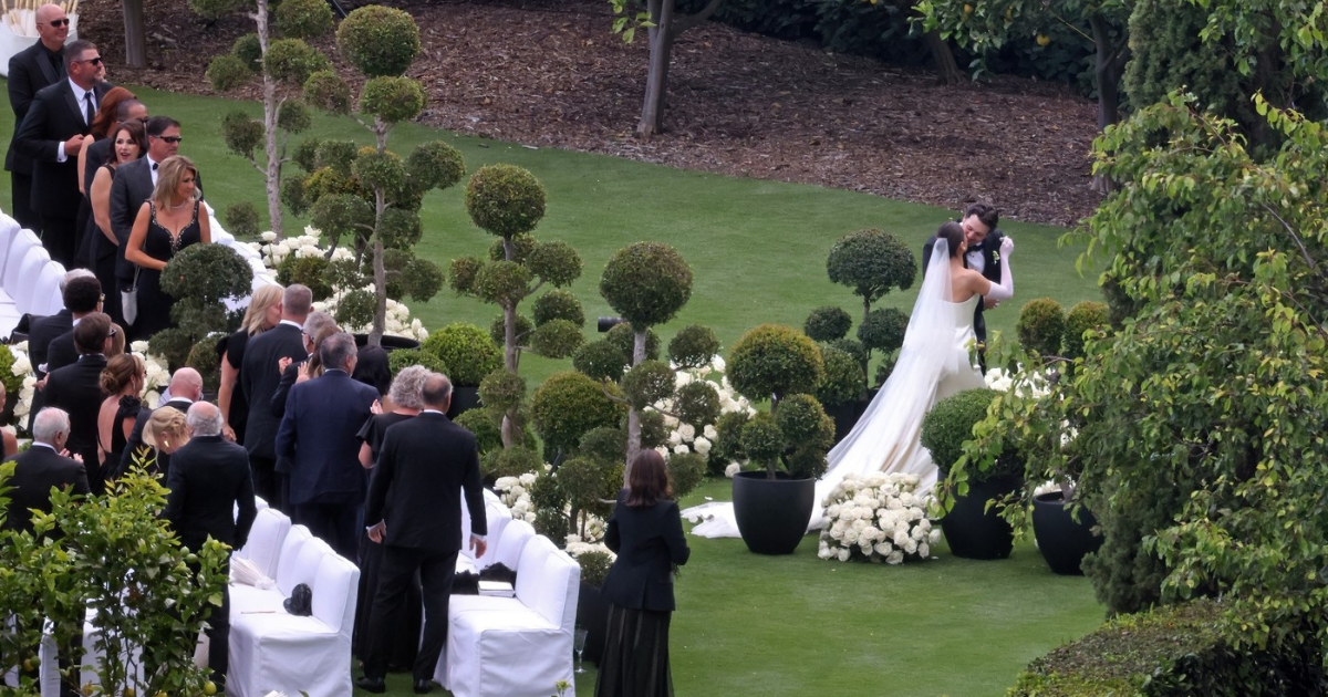 Udala se Hailee Steinfeld (28), vjenčanje je održano pred obitelji i prijateljima