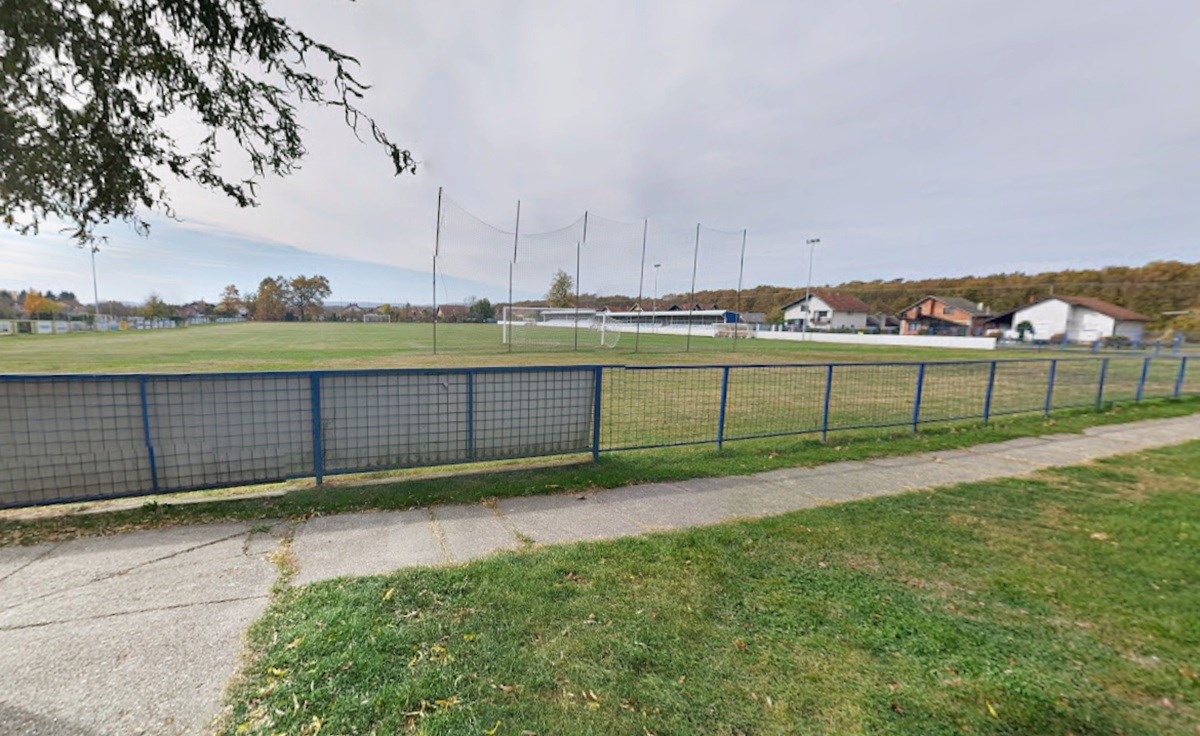 Tinejdžeri kod Našica ukrali devet reflektora s nogometnog igrališta