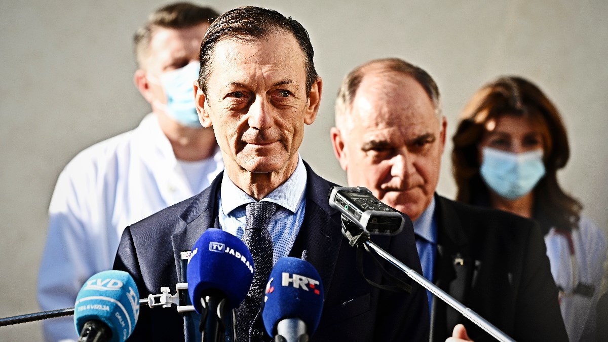 Županija splitskome KBC-u donirala 600.000 kn za kupnju kombija i uređaja