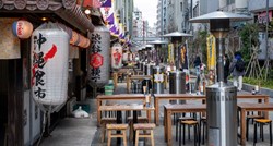 Japan se suočava s prekomjernim turizmom, u Tokiju zabranili alkohol na ulici
