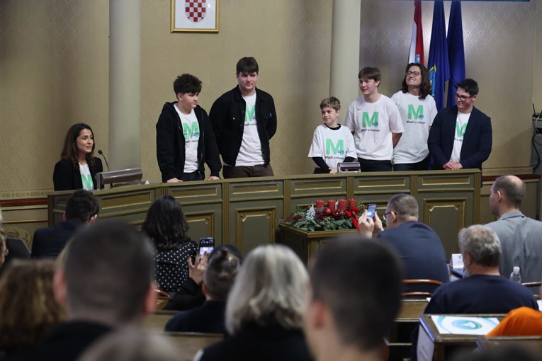 FOTO Zagrebački učenici predstavili projekte građanskog odgoja