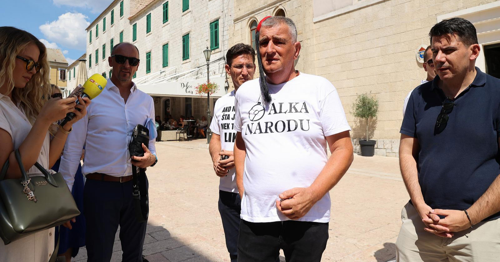 Bulj odbio sjediti s vladom u Sinju. HDZ: Uvijek je sam sebi bio najvažniji
