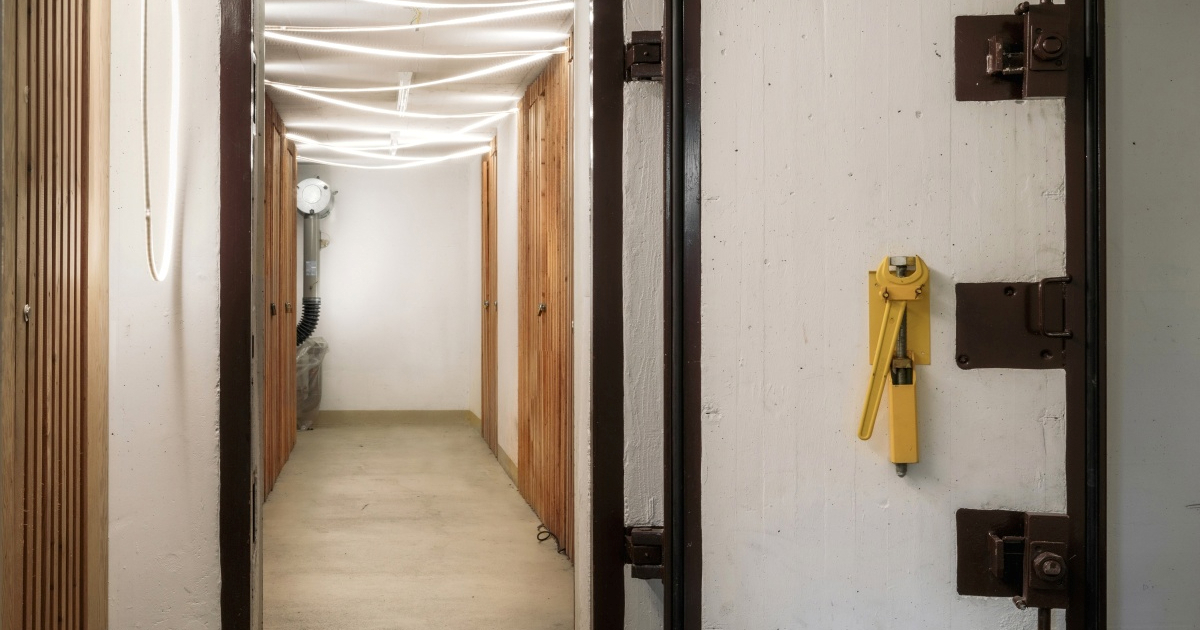 Švicarska obnavlja 370.000 skloništa. Ispod Züricha se skriva golema vojna utvrda