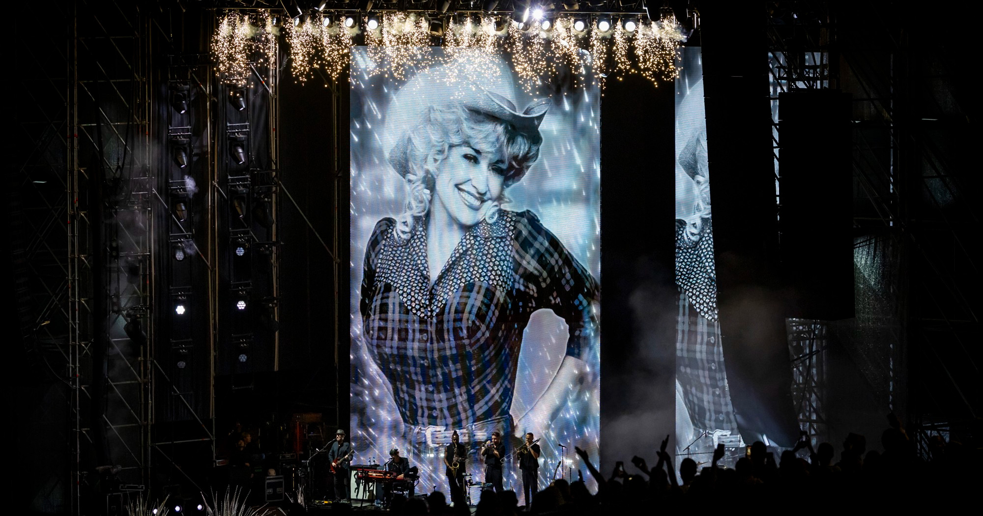 Nakon smrti Dolly Parton, slušanost njezine glazbe ruši rekorde