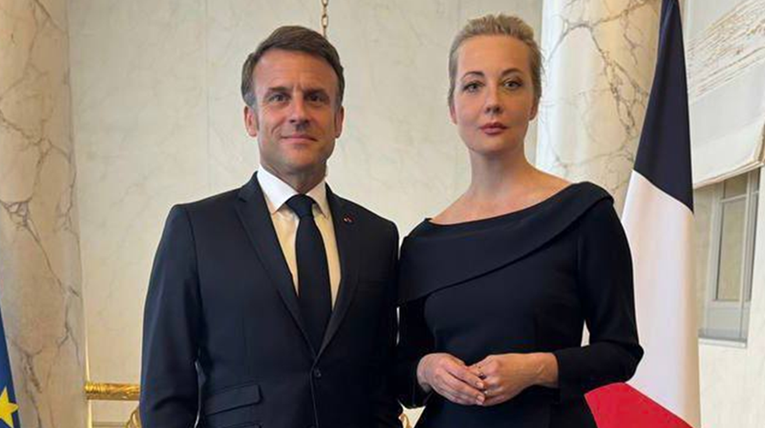 Macron primio Juliju Navalnu u Elizejskoj palači