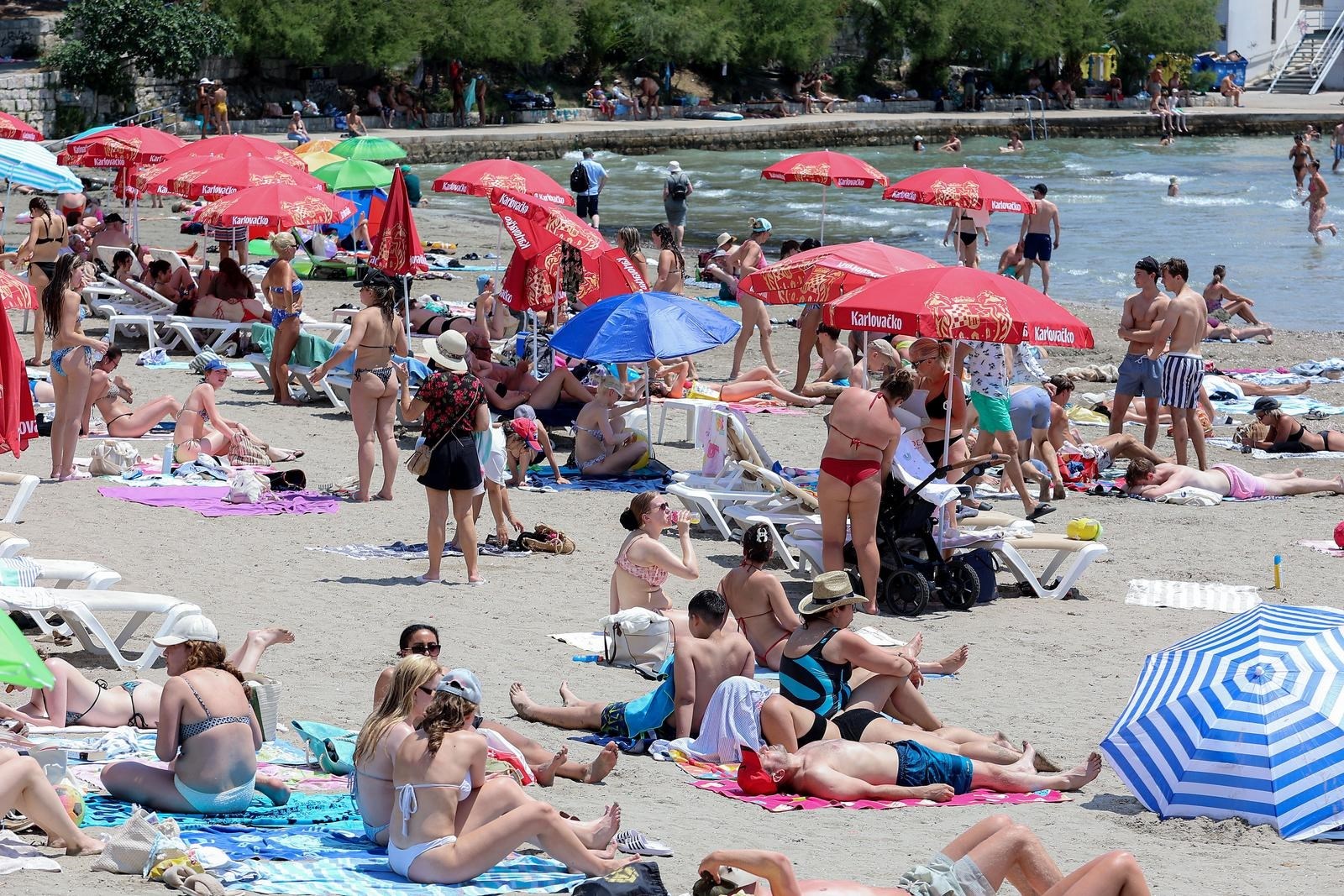 FOTO Kako izgledaju splitske Bačvice početkom srpnja