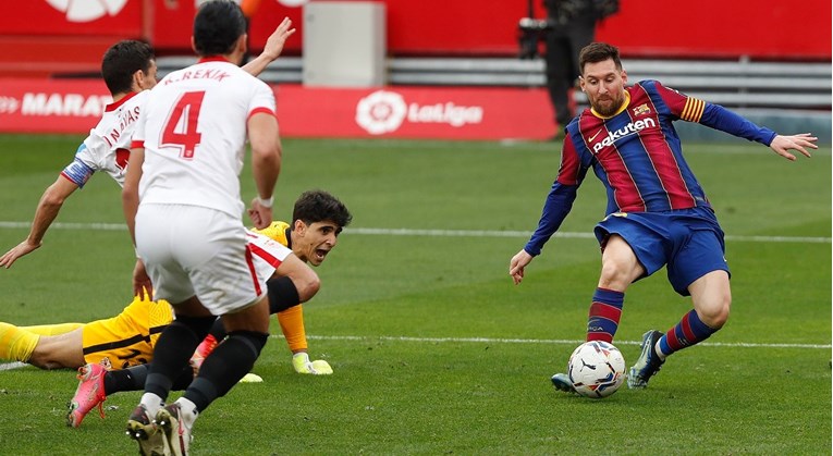 SEVILLA - BARCELONA 0:2 Barca zahvaljujući Messiju došla na dva boda od Atletica