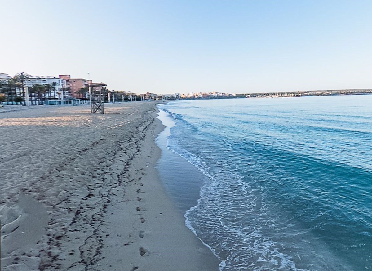 Riba napala Talijanku na Mallorci, spasioci evakuirali kupače s plaže