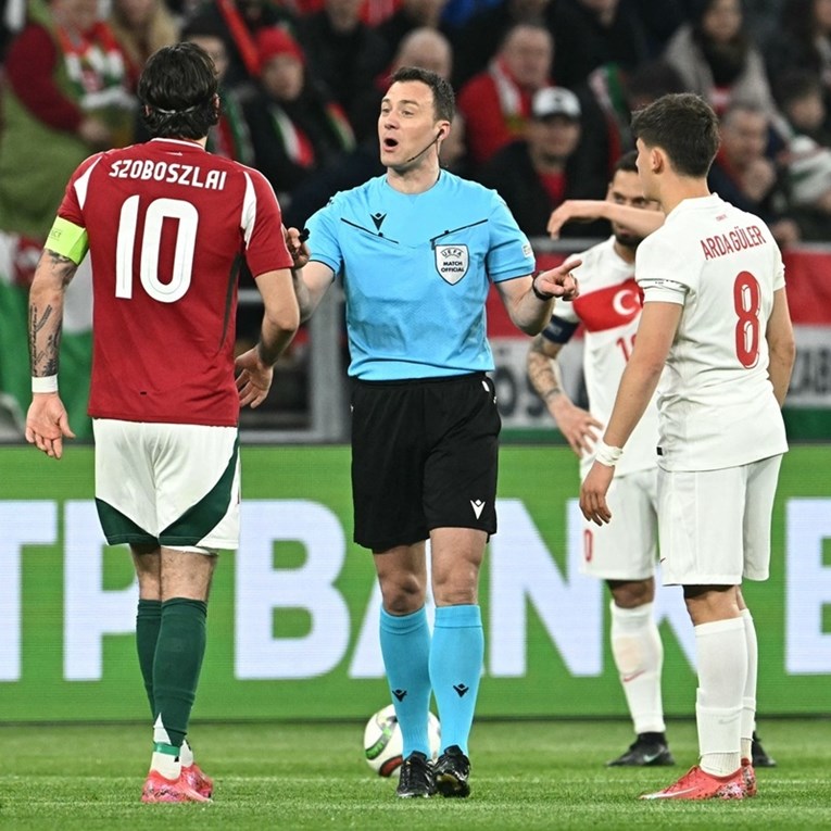 Zvijezda Liverpoola napisala je "1088" na Instagramu nakon svađe s Gülerom. Evo zašto