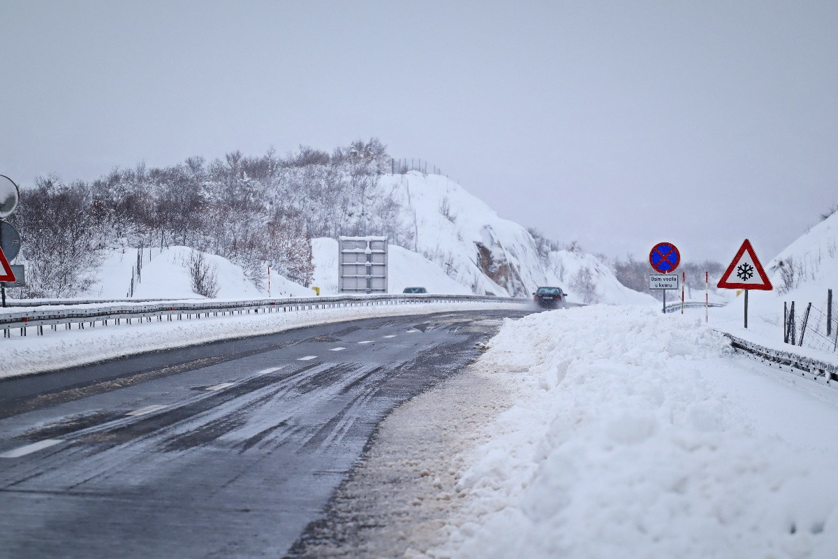 HAC: Snijeg stiže za vikend, pripremite se