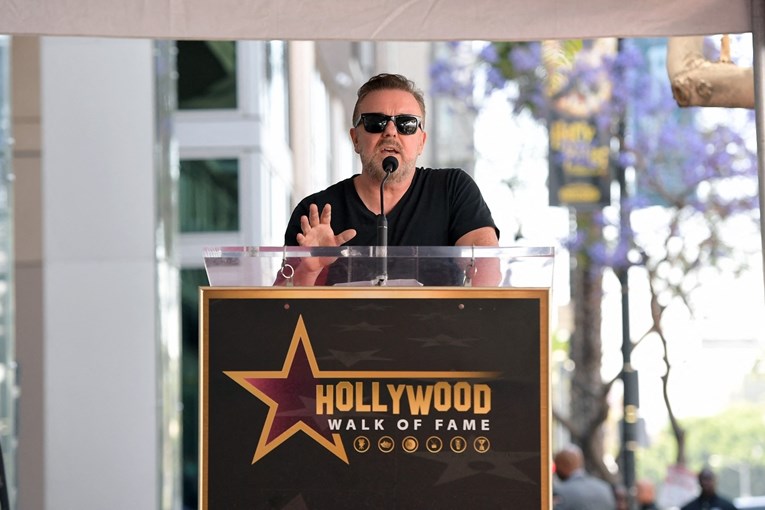 Ricky Gervais dobio zvijezdu na Stazi slavnih