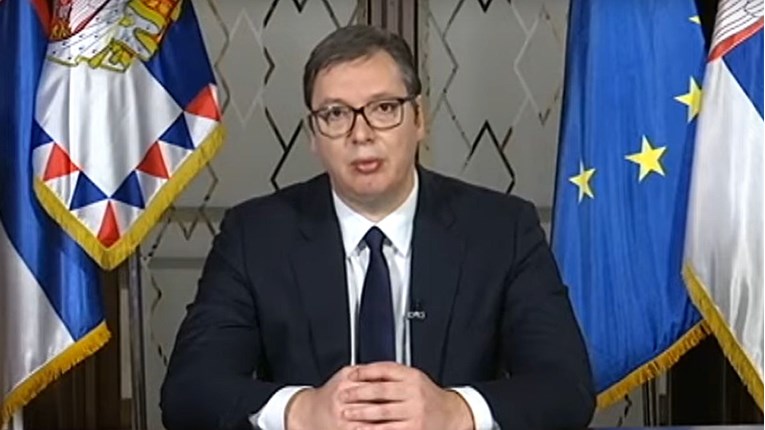 Vučić poručio građanima Srbije: Ne pravite zalihe, svega ima dovoljno