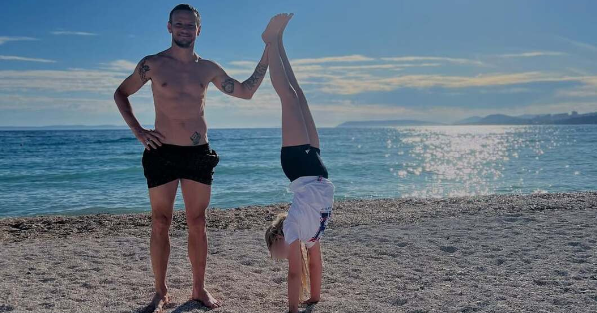 Ivan Rakitić uživao s kćeri u Splitu: "S mojom akrobatkinjom"