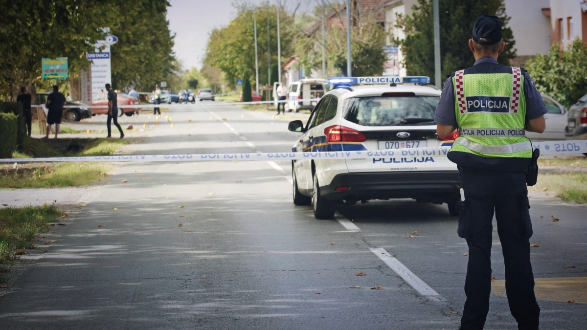 Osječka policija uhitila muškarca koji je pijan prijetio državnim dužnosnicima