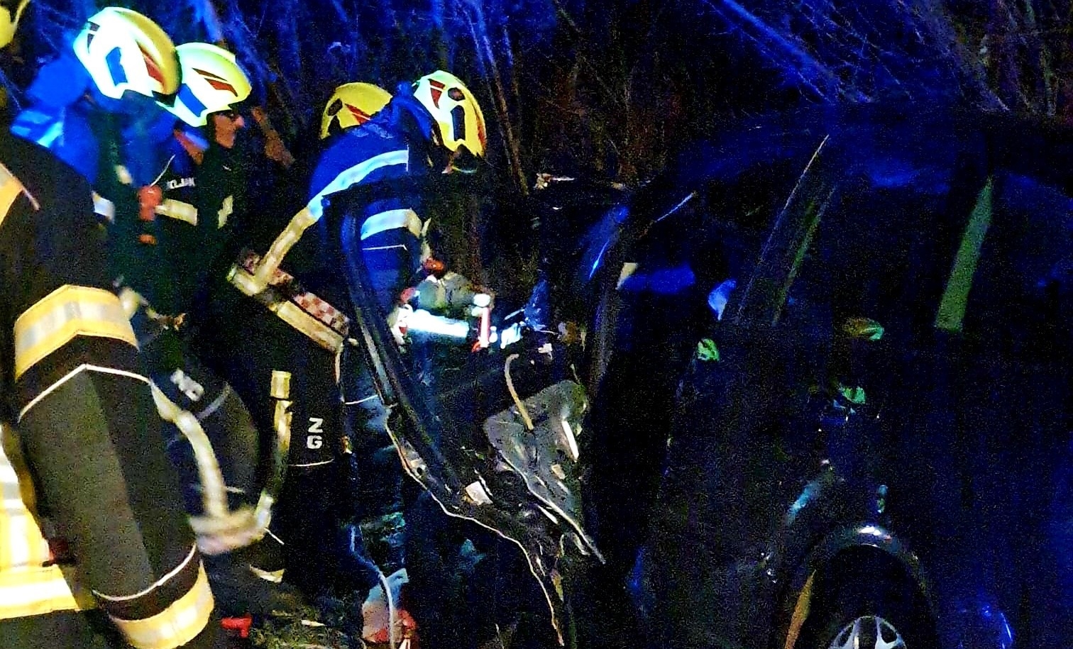 Nesreća na rubu Zagreba, vatrogasci spašavali dvije osobe