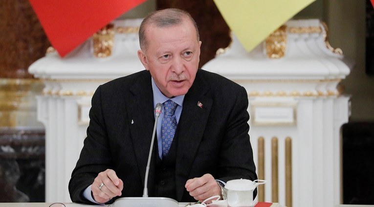Erdogan sa Zelenskim razgovarao o evakuaciji iz Mariupolja