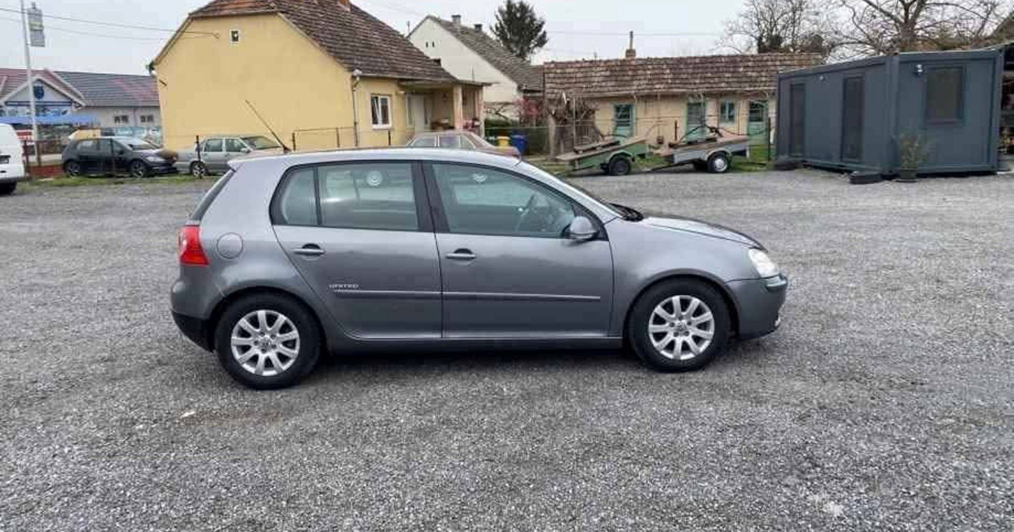 Najbolji auto oglasi: Golf V iz 2008. s registracijom, pogledajte cijenu