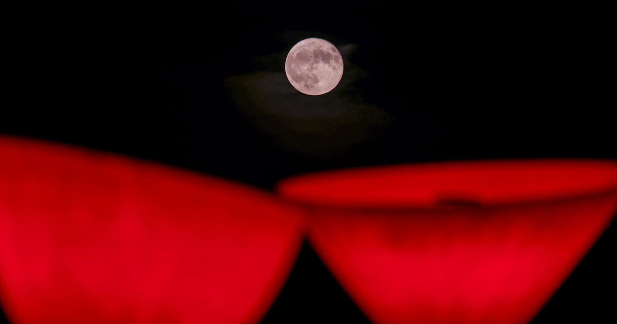 FOTO Pun Mjesec stvorio je prekrasne prizore iznad Hrvatske