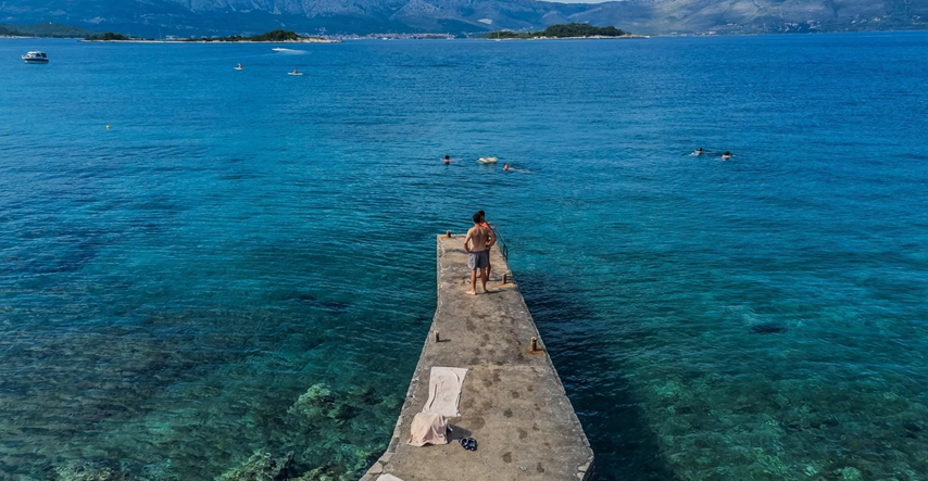 Plaža Bilin žal na Korčuli izgleda kao komadić raja