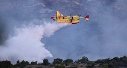 Traje sanacija velikog požara kod Trogira, nema širenja vatre