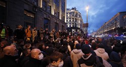 Više od tisuću ljudi uhićeno na prosvjedima za Navalnog u Rusiji