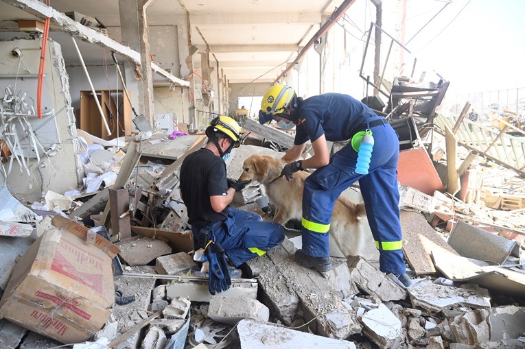 Broj mrtvih uslijed eksplozije u Bejrutu narastao na 154