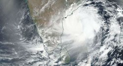 Ojačala oluja koja će pogoditi Indiju, bit će najgora u posljednjih 20 godina