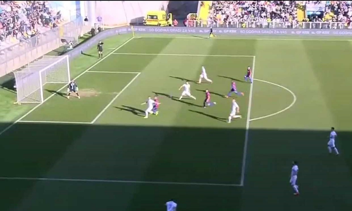 Je li Hajduk oštećen protiv Rijeke? Splićani nisu mogli vjerovati što je suđeno