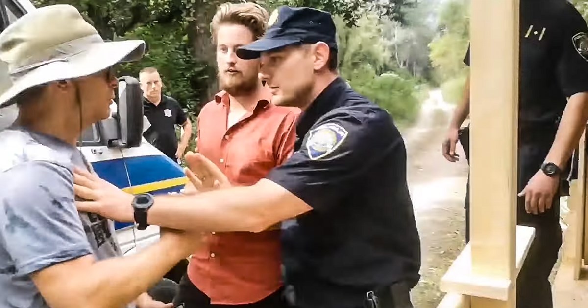 Hrvatska policija upala u Liberland. Samoproglašeni predsjednik: Vrijeđali su nas