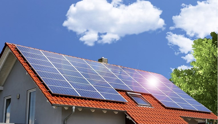 Eko aktivist: Svaka druga štala u Bavarskoj koristi solarnu energiju, Hrvatska kasni