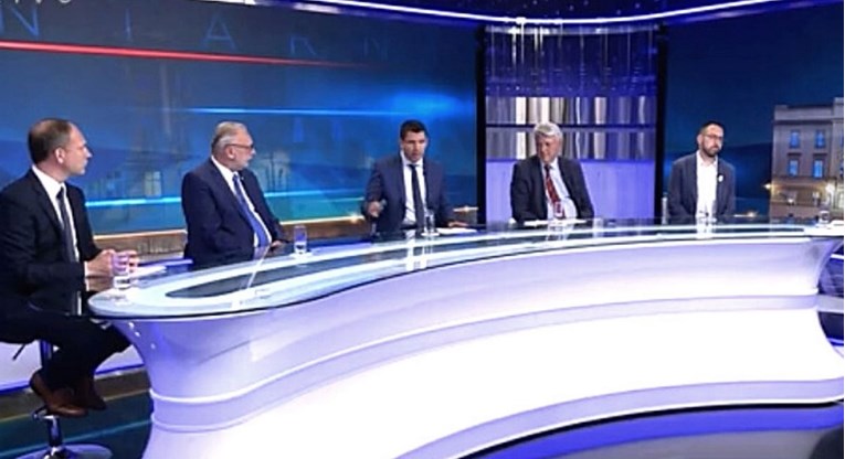 Tomašević tijekom debate: Što se više derete, to više kapljice idu u oba smjera
