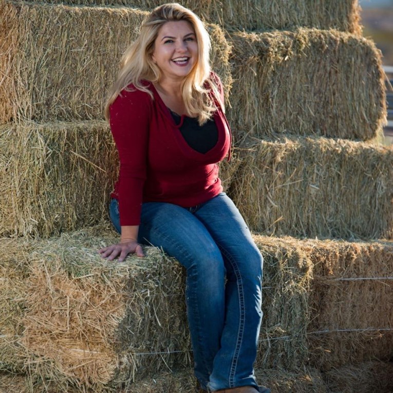 Novac za kip ubijenog policajca spiskala na plastične operacije. Trump je pomilovao